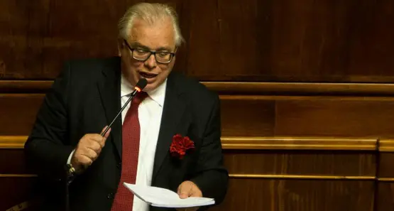 Insulti sessisti, i verdiniani se la cavano con 5 giorni