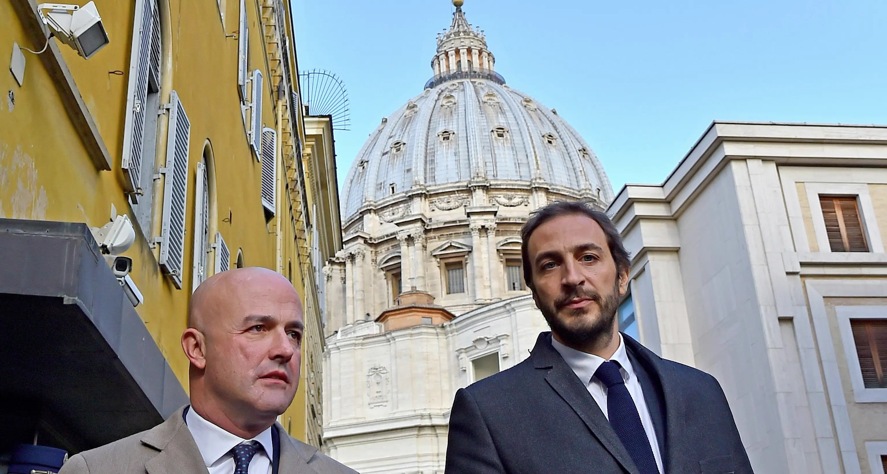 Vatileaks, giornalisti in tribunale «Un processo kafkiano»
