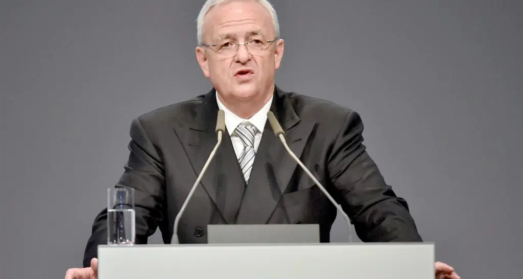 Il boss Volkswagen si dimette ma si consola con 28 milioni