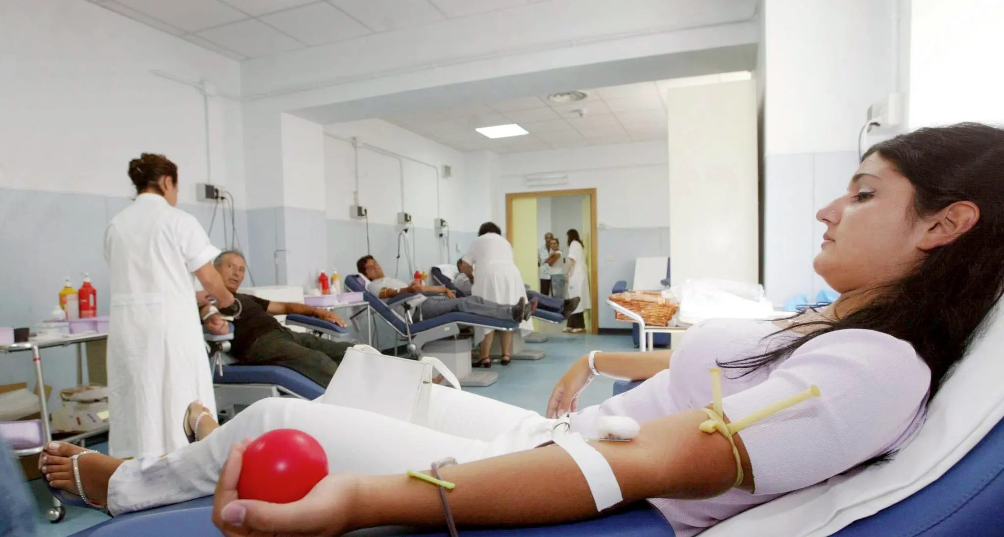 Forestali donano il sangue per equiparazione a polizia
