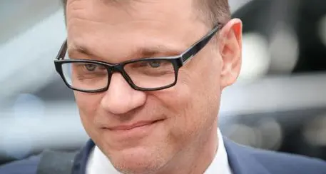 Migranti, premier Finlandia: «A disposizione la mia casa»
