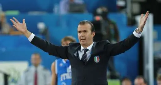 Azzurri del basket pronti per l'esordio Questa sera alle 21 la Turchia