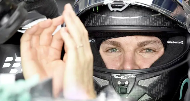 Formula 1, paura per Kvyat Pole a Rosberg, Vettel è quarto