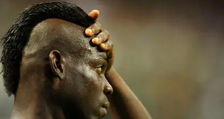 Eccesso di velocità, patente sospesa a Balotelli