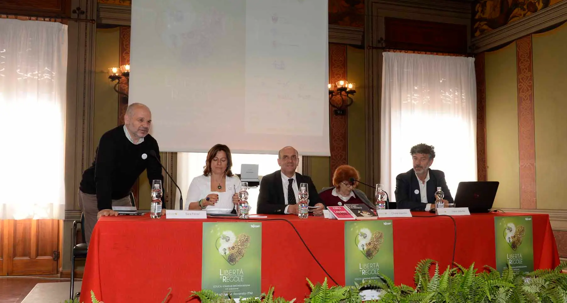 Tempo liberato, tempo regolato