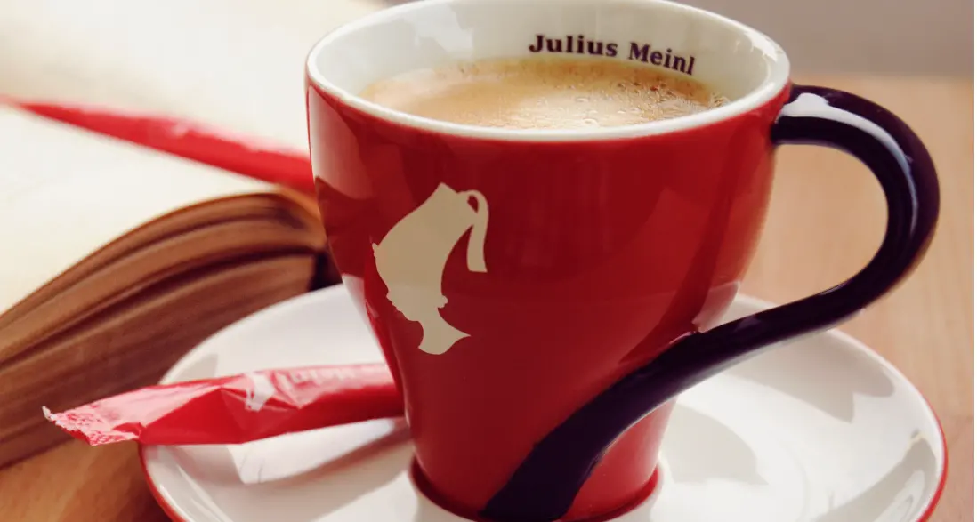A Trento Julius Meinl ti offre un caffè in cambio di una poesia