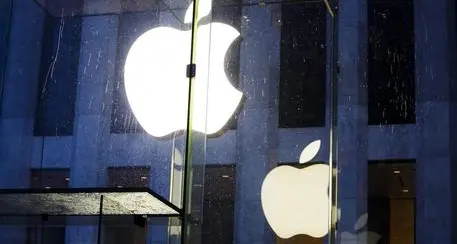 Apple va oltre Fbi, pensa a server fatti in casa