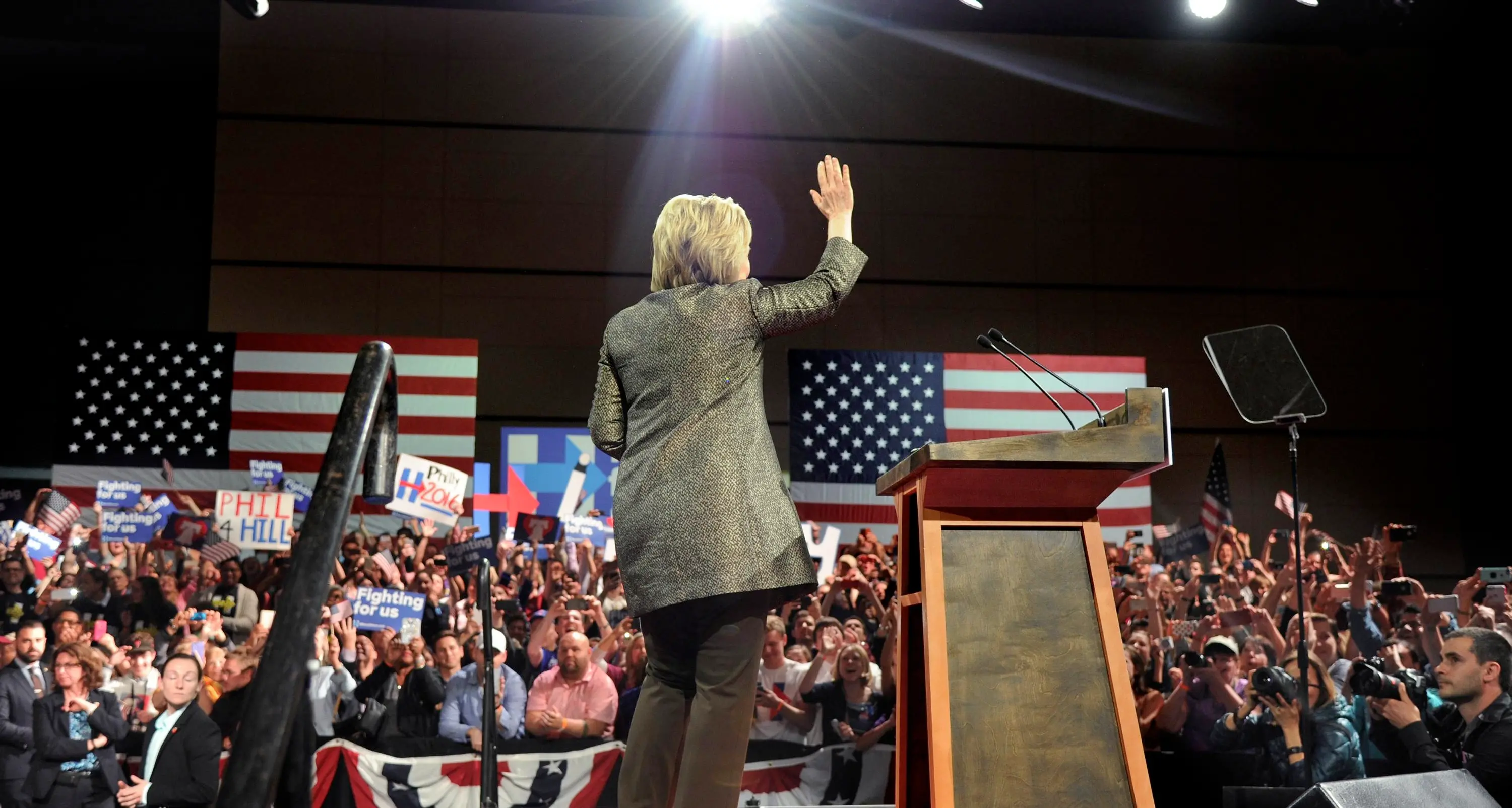 Clinton e Trump, altro passo verso la nomination
