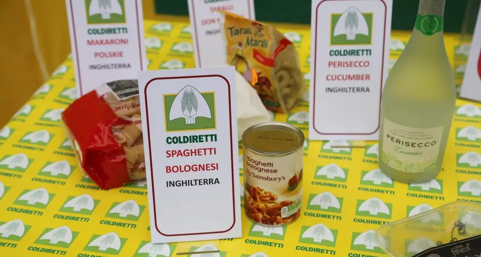«Kapeleti» e «Parmezali» i falsi alimenti dall'estero