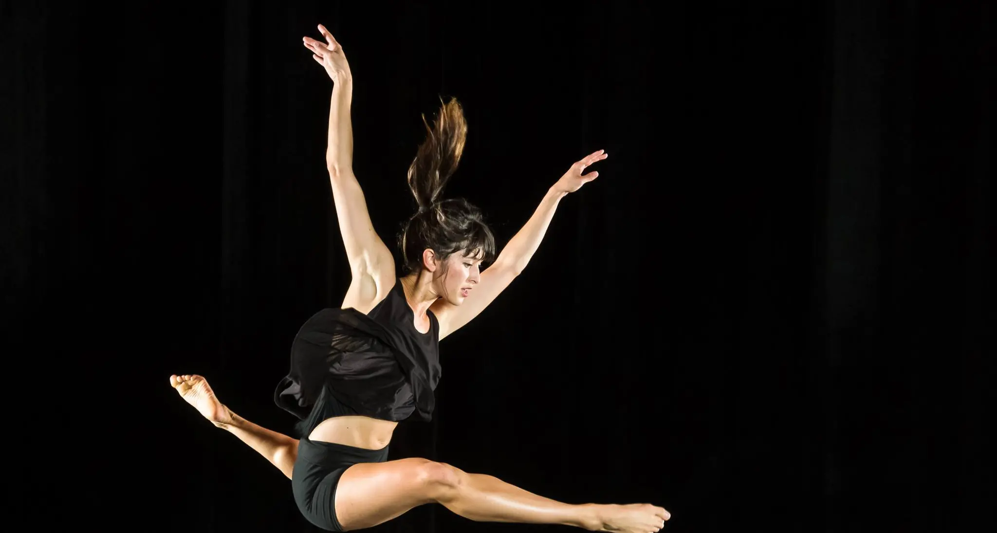 Dall'università di Santa Barbara, California, la Ucsb dance company