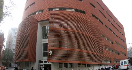 Doveva partorire due gemelli, donna morta a Milano