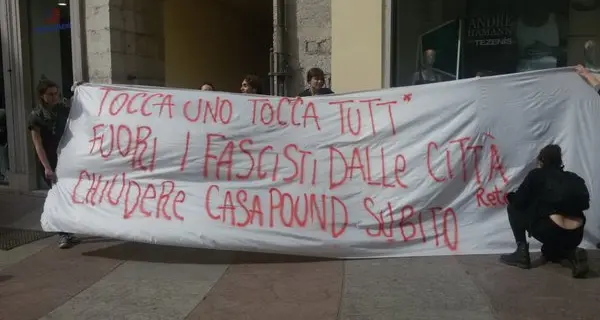 L’Osservatorio contro i fascismi «Attivista aggredito da CasaPound»