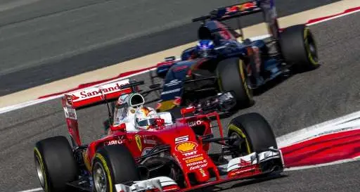 Gp del Bahrain: prima fila Mercedes, Ferrari subito dopo