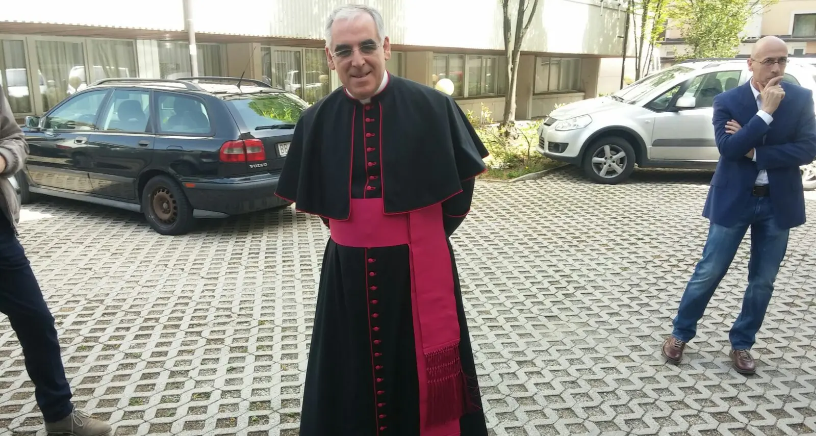 L'appello del vescovo Tisi: «Comprate meno, riciclate e bandite la plastica»