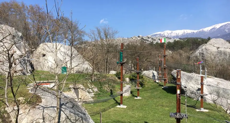 Bottamedi all'imprenditore: «Leva la bandiera italiana dal tuo parco»