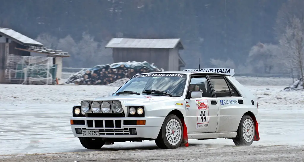 La Lancia Delta HF di Viola e Maniero si aggiudica in 18° Snow Trophy