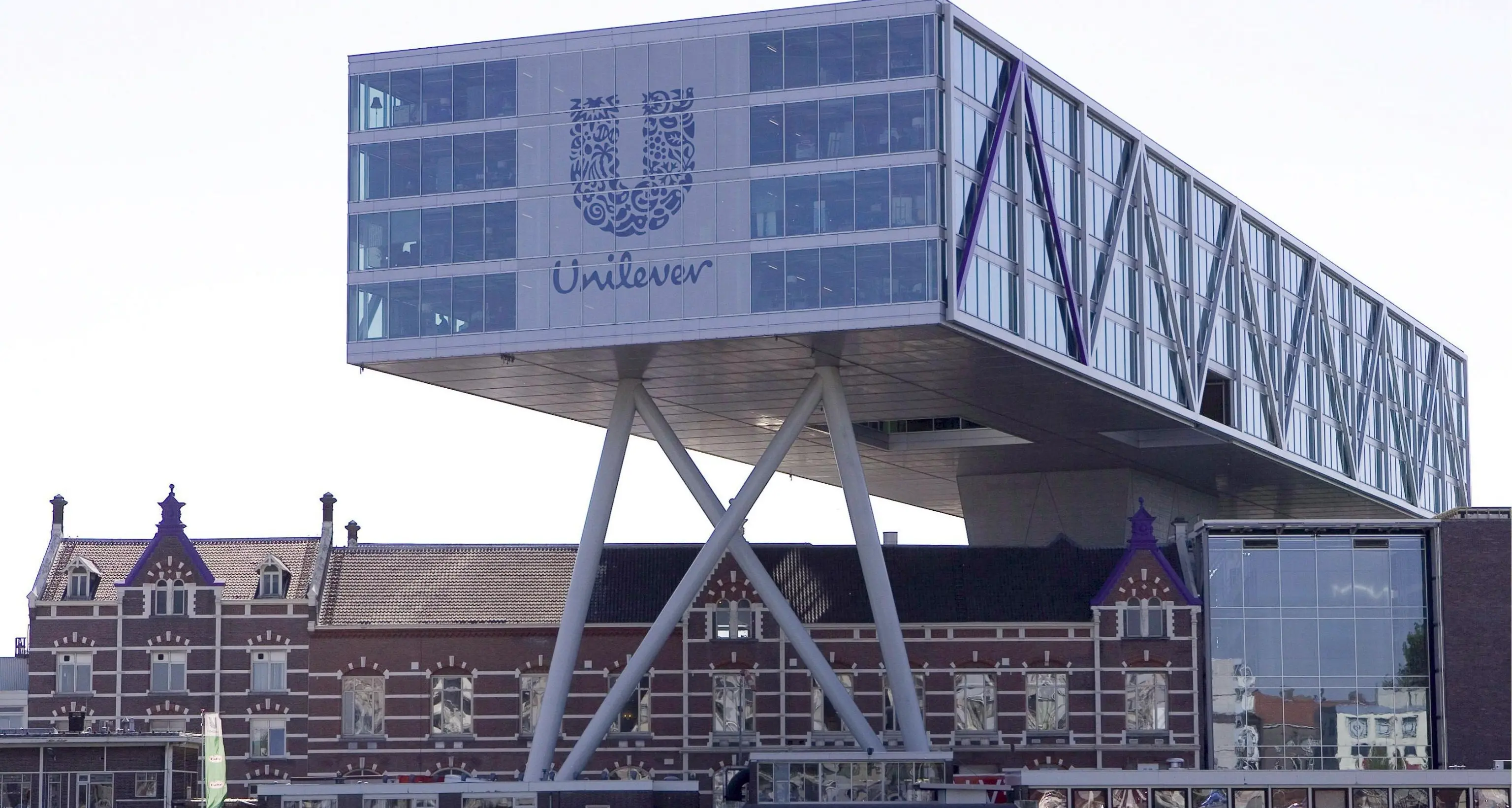 La multinazionale Unilever si mancga i gelati Grom