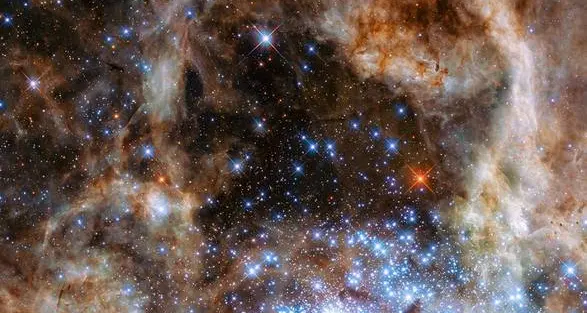Scoperti 9 «mostri» stellari 100 volte più grandi del Sole