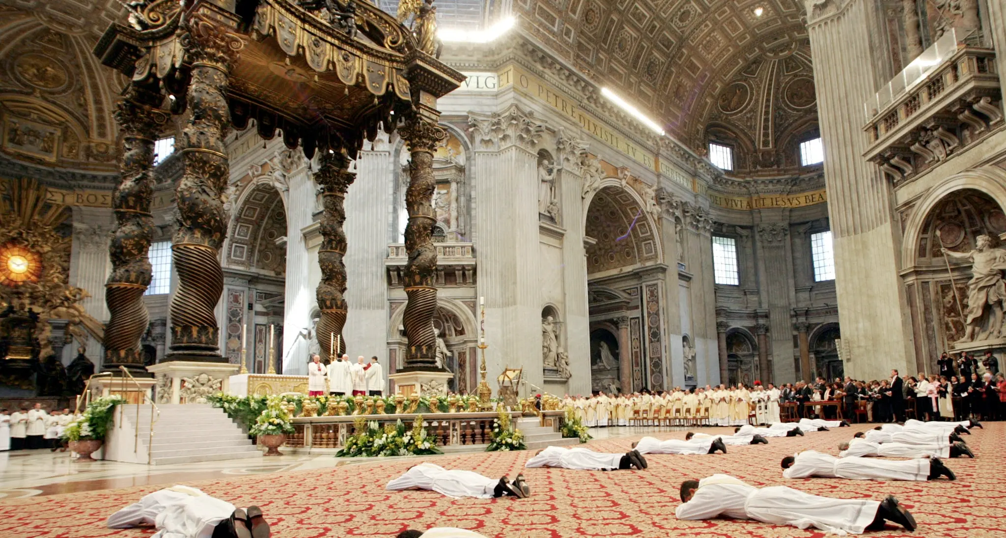 Elogio del sacerdozio nonostante i peccati