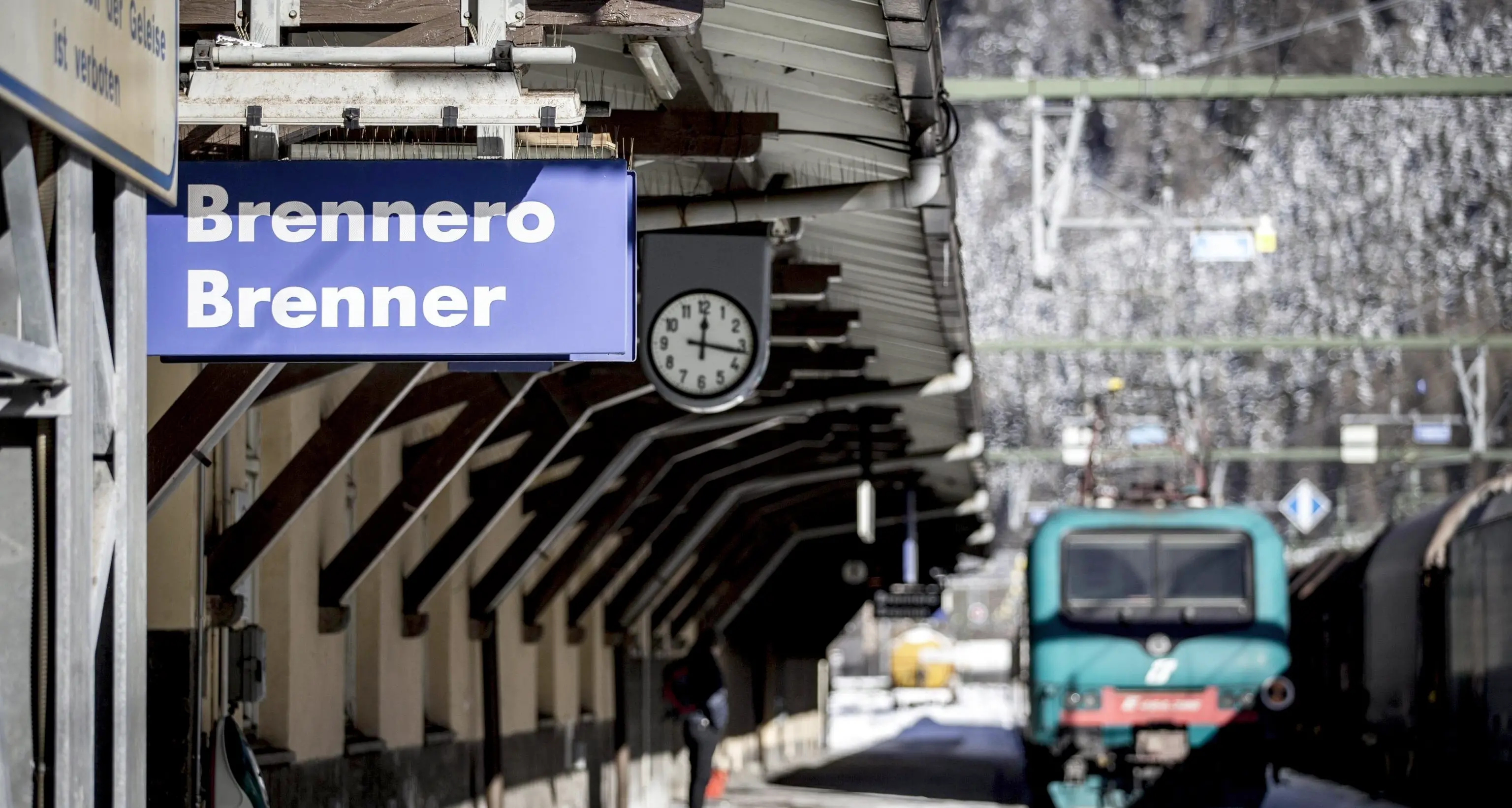 L'Austria prepara un «recinto» al Brennero per il controllo dei migranti in arrivo
