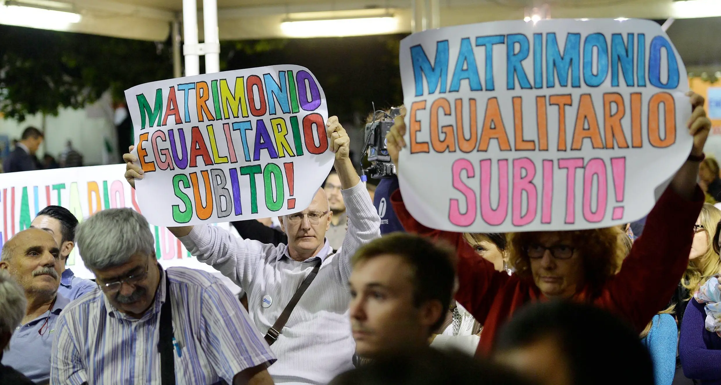 Unioni civili, si mobilitano gli opposti schieramenti