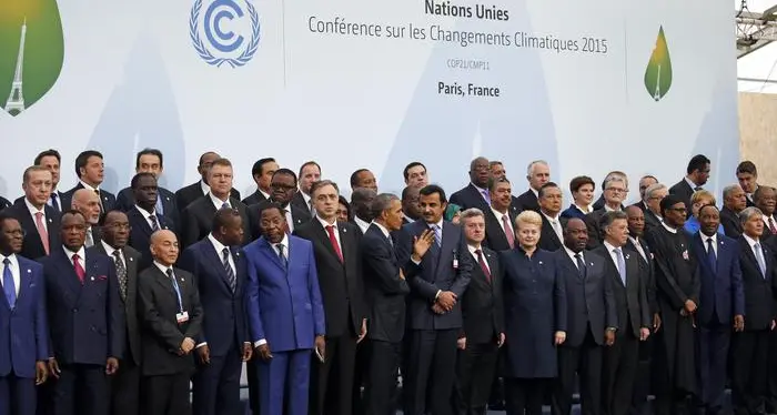 Parigi, al via la conferenza sui cambiamenti climatici