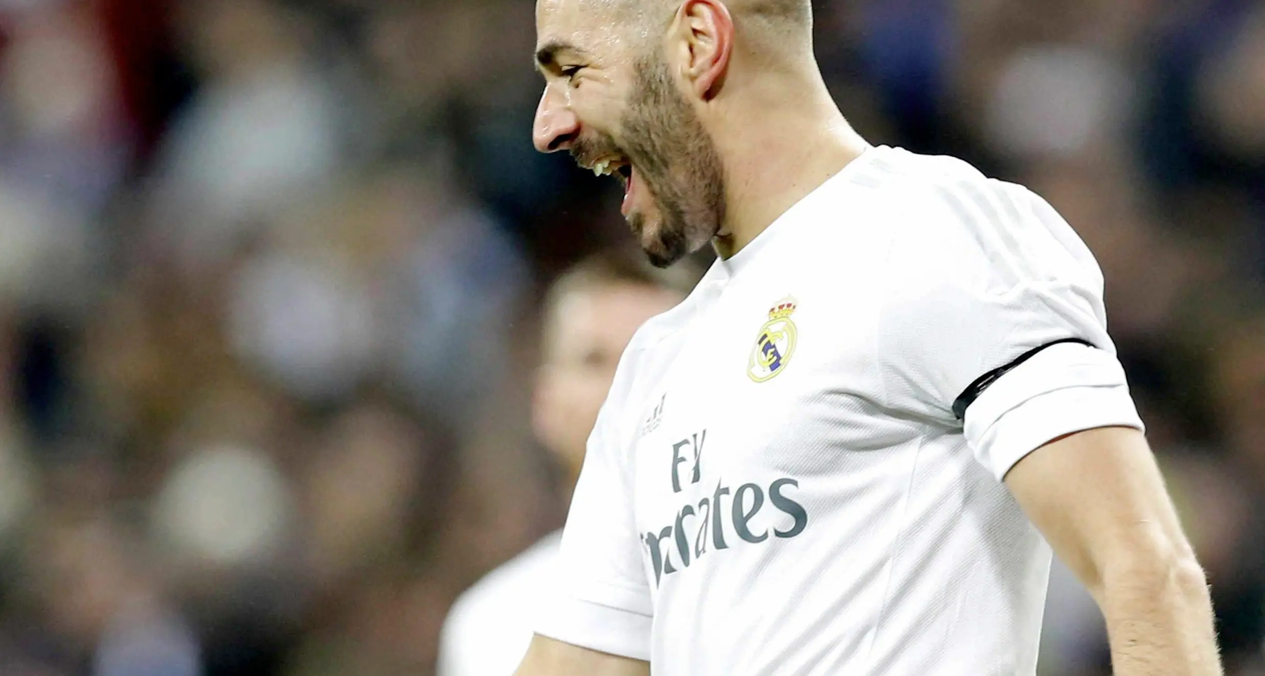 Zidane esordisce con la manita al Deportivo del suo Real In testa sempre il Barça che batte il Granada
