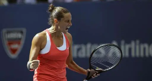 Italia pazza per il tennis. Oggi la finale Pennetta-Vinci