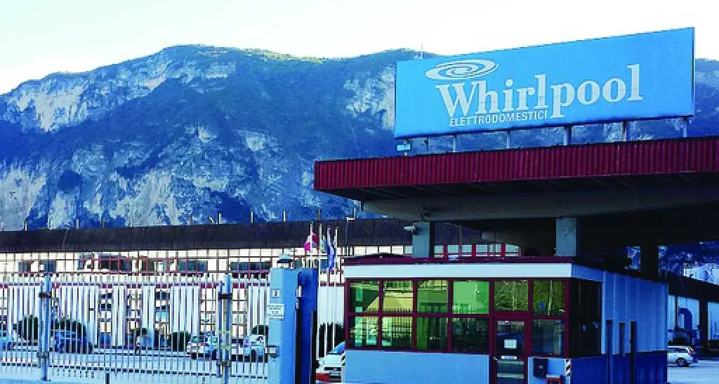 Ex Whirlpool, Degasperi attacca: «Milioni spesi, risultati sconosciuti»