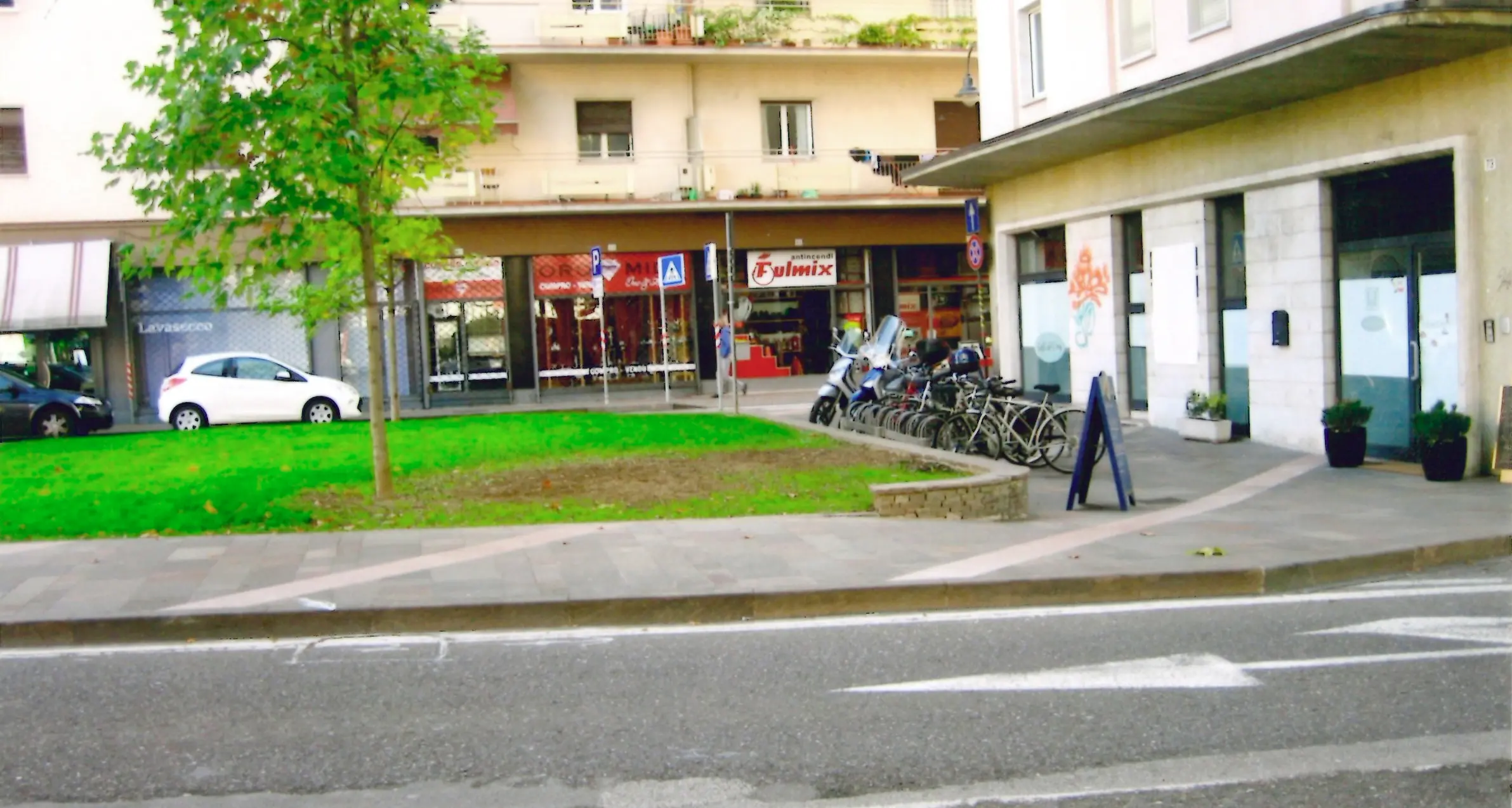 San Martino, gli abitanti chiedono di riavere lo storico nocciolo