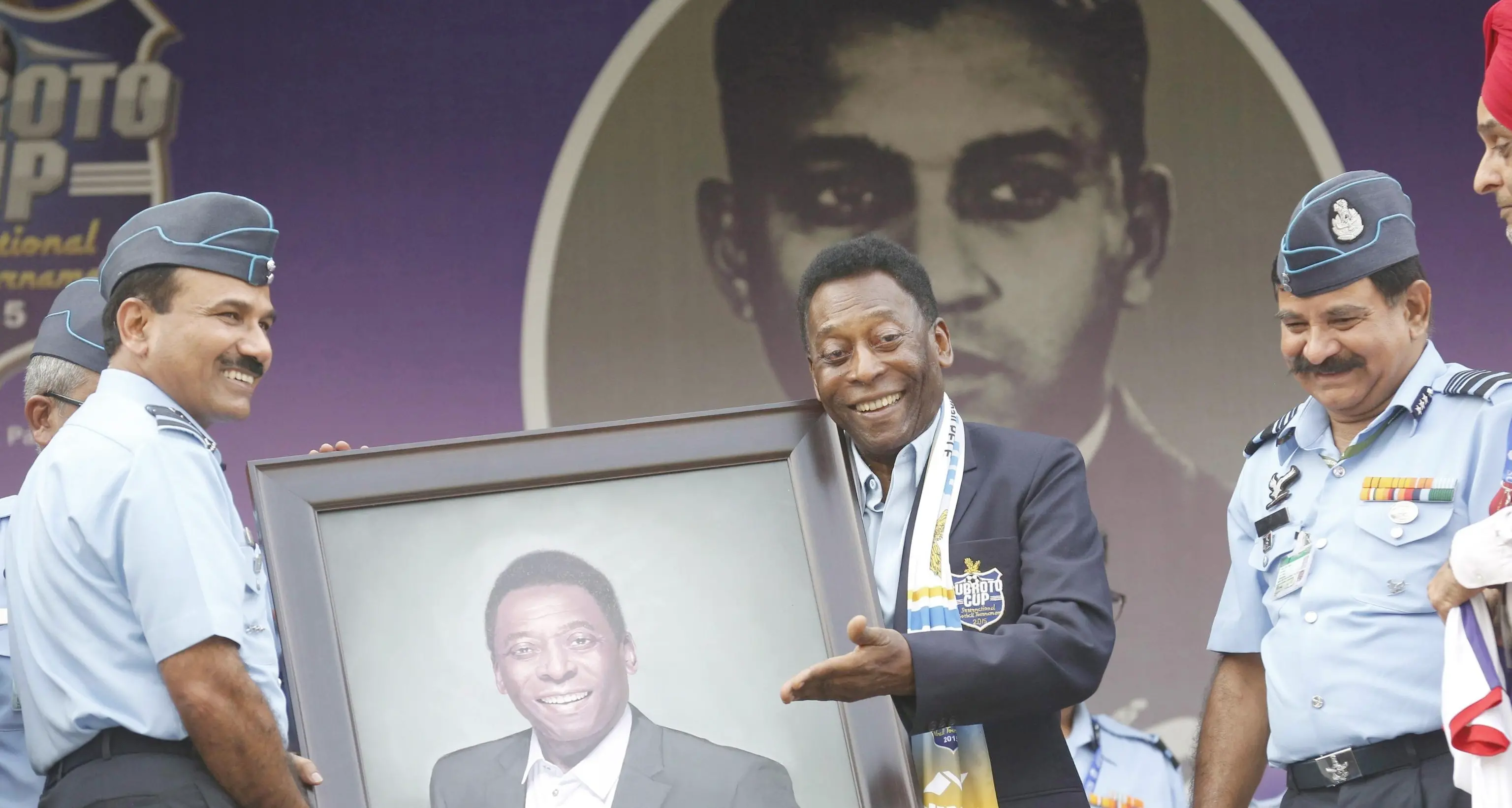 O rei Pelè compie 75 anni, un mito del calcio Preparato un altro canevale fuori stagione