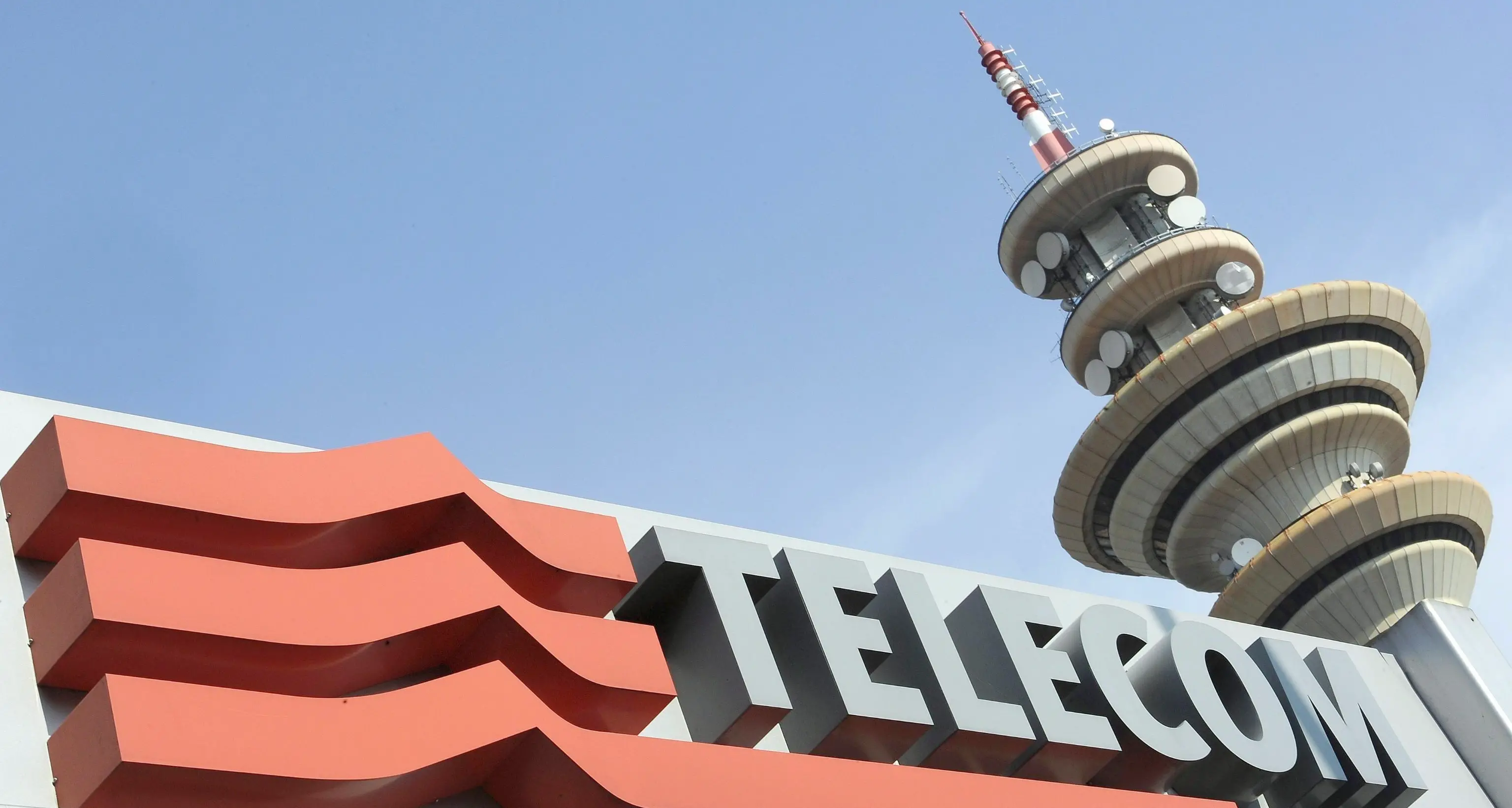 Allarme della Cgil del Trentino «Ancora esuberi in Telecom»