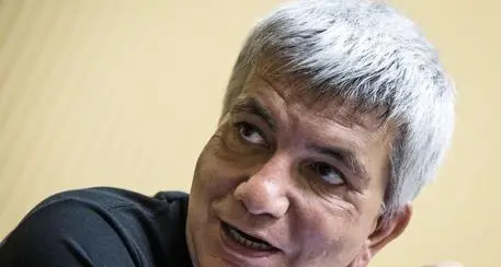 Vendola contro Grillo: «Non ho rubato nulla»