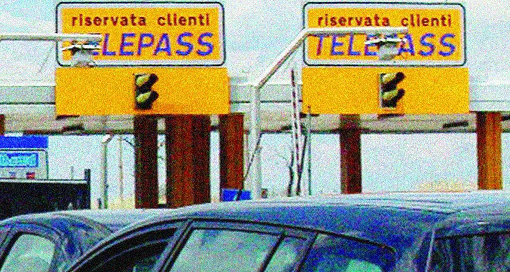 Furti in auto, nel mirino finiscono anche i telepass