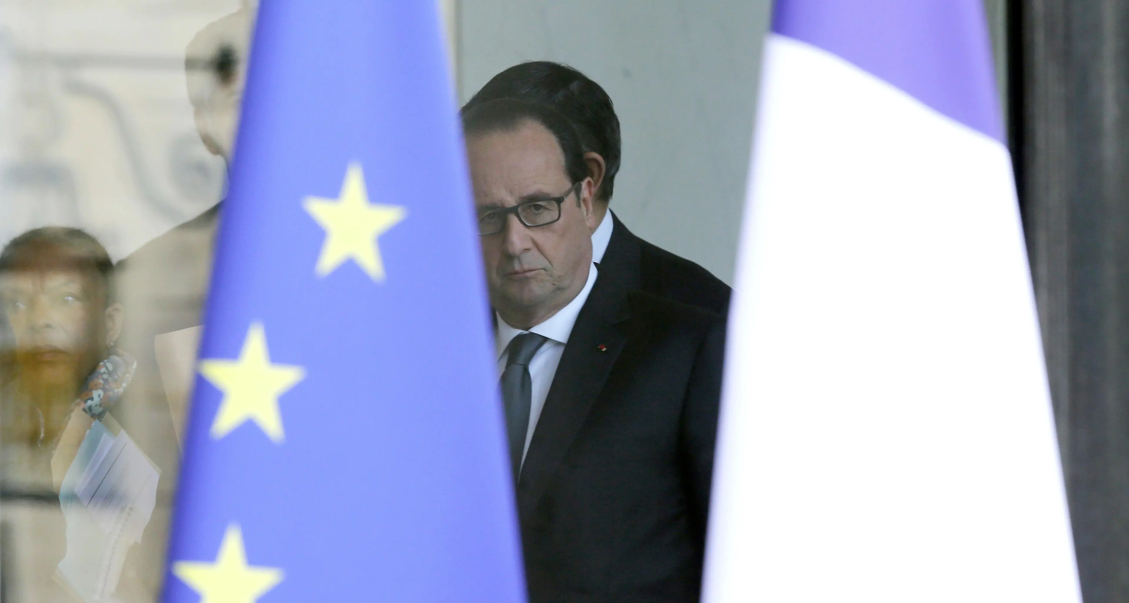 Hollande: «È stato un atto di guerra dell’esercito dell’Isis»