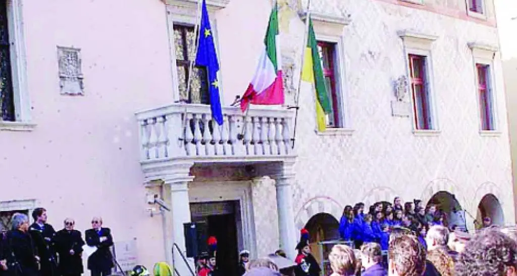 La carta d'identità scade: il Comune ti avvisa