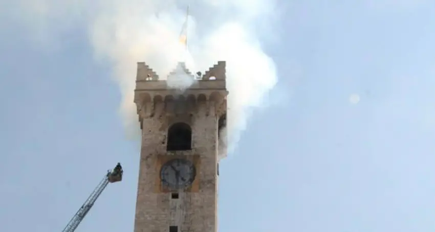 La Torre Civica e l'estate senza scintille