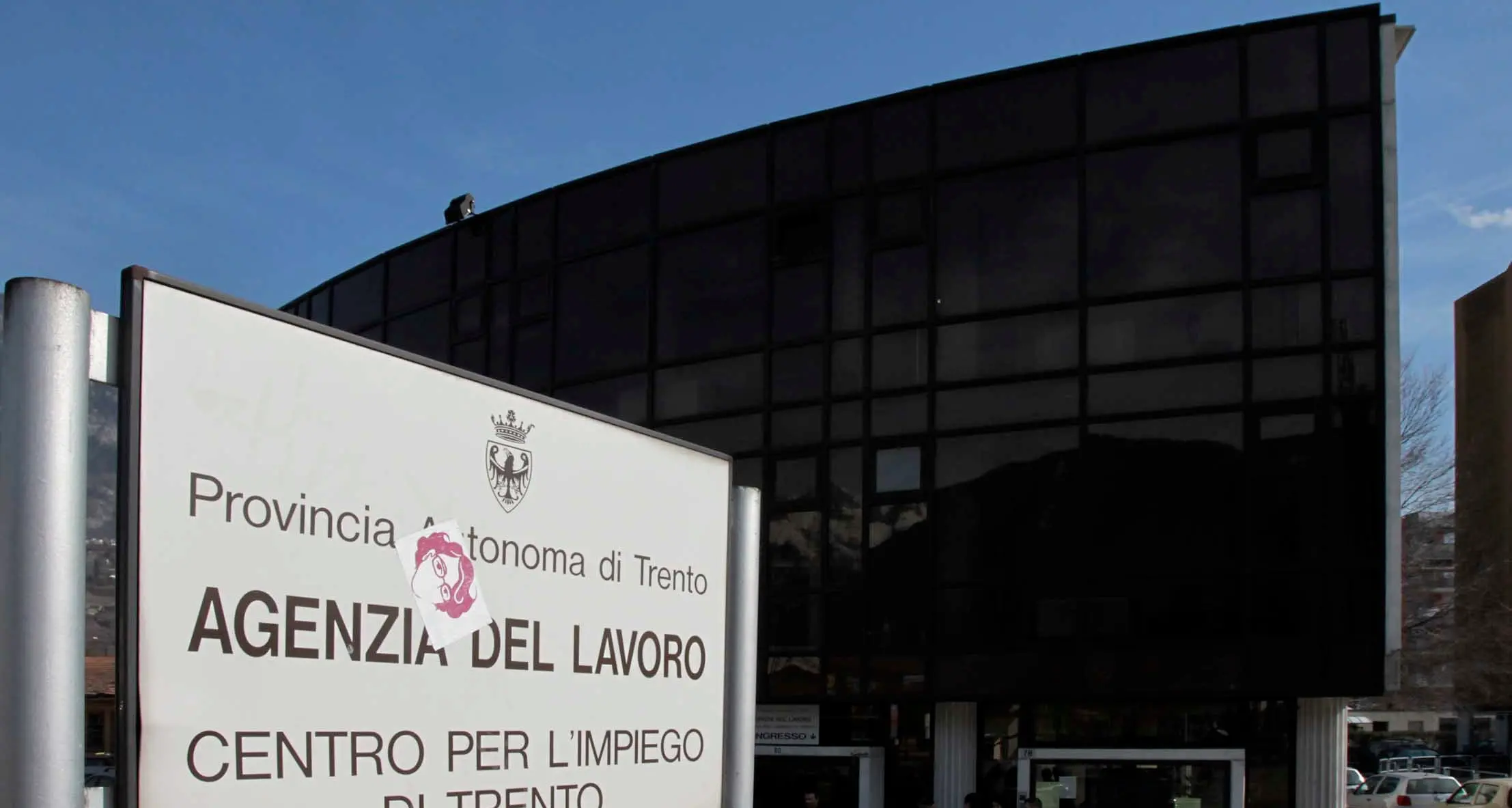 Imprese: nell'ultimo trimestre 2015 migliora il fatturato, in calo l'occupazione