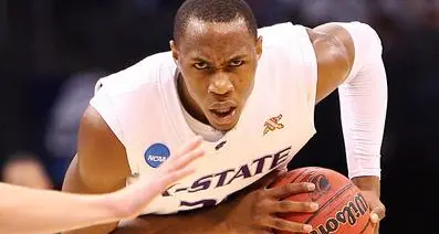 Dominique Sutton, un pieno di energia per la «nuova» Aquila Basket