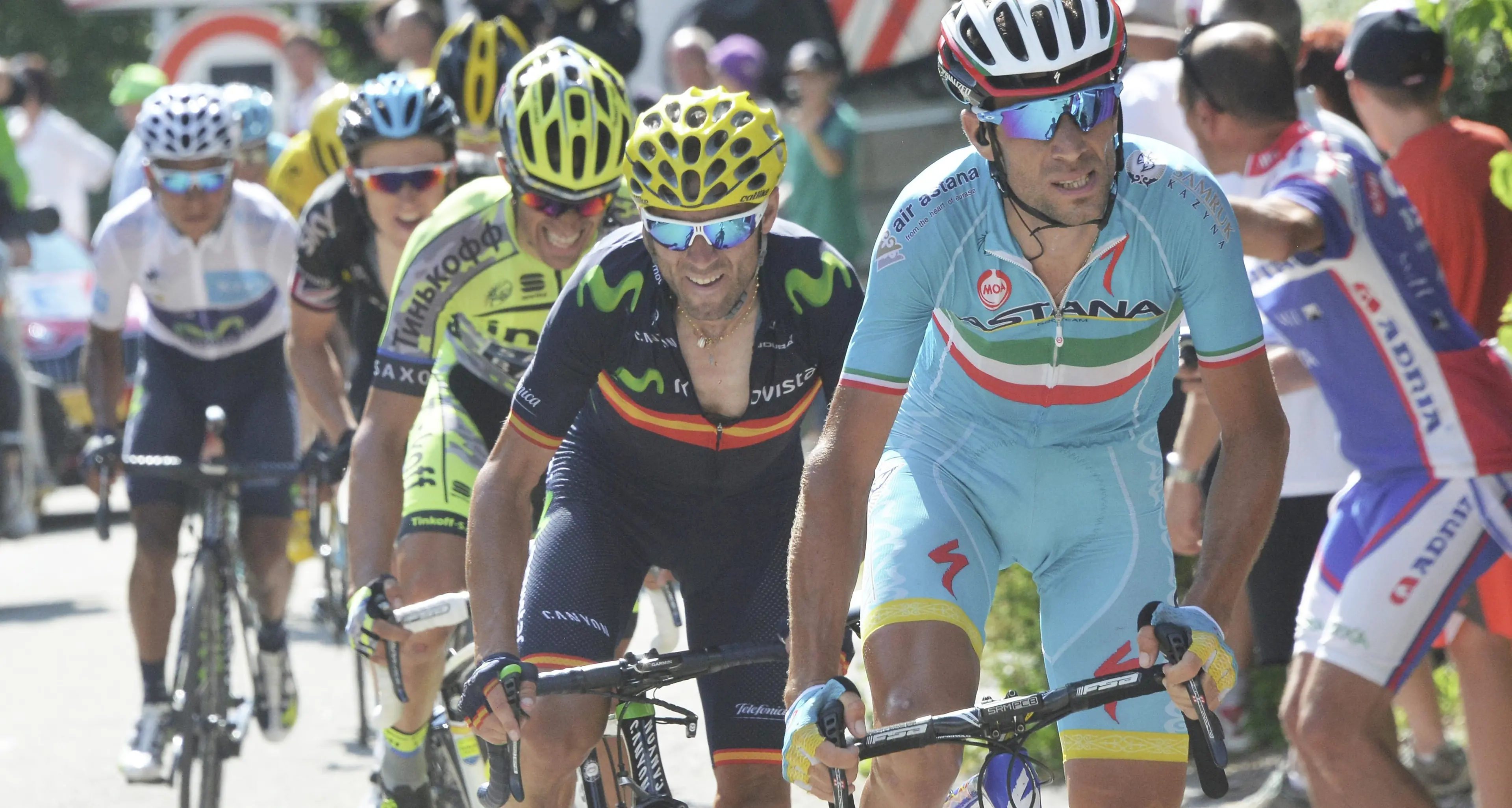 Tour, Nibali trionfa dopo 4 gpm