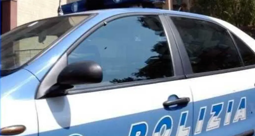 Ladro nascosto di notte al «Bingo» Bloccato mentre scassina le slot
