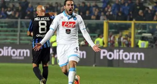 Juve, troppi milioni a Higuain e gli operai Fca incalzano gli Agnelli: investite su di noi