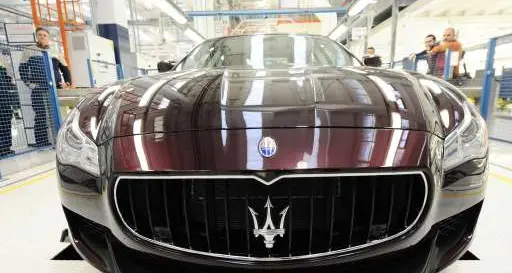 Un ragazzo di 14 anni, Henry Johnson, costretto a convivere dalla nascita con una malattia molto pesante, la Distrofia di Duchenne, ha realizzato il sogno di visitare la Maserati e di \"ammirare e toccare dal vivo\" le vetture della Casa del Tridente. Lo ri