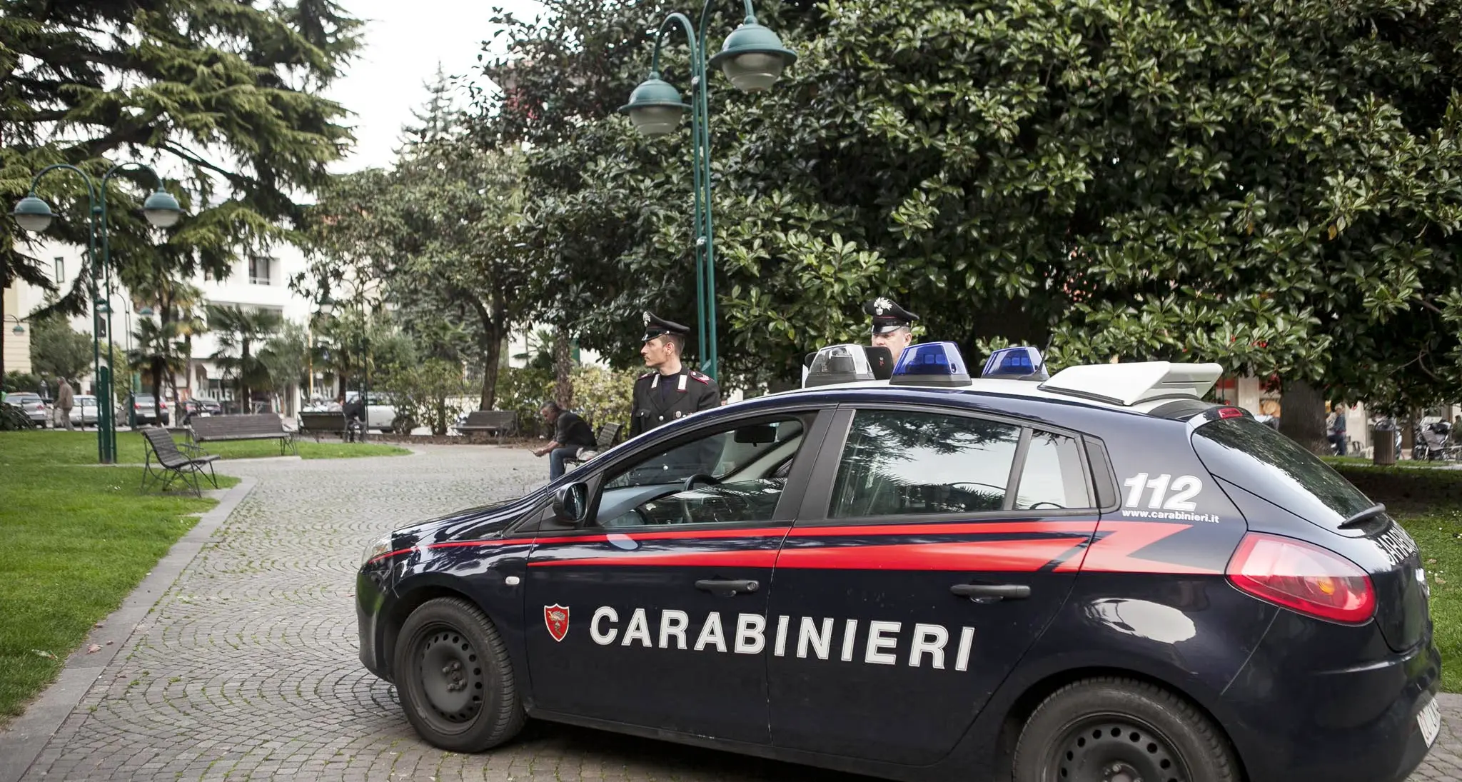 Una ventenne rivana sfugge alla rapina alle tre di notte