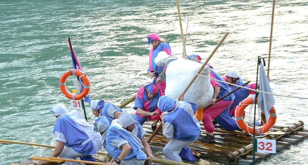 Sicurezza, obbligo corsi Il Palio perde 17 zattere