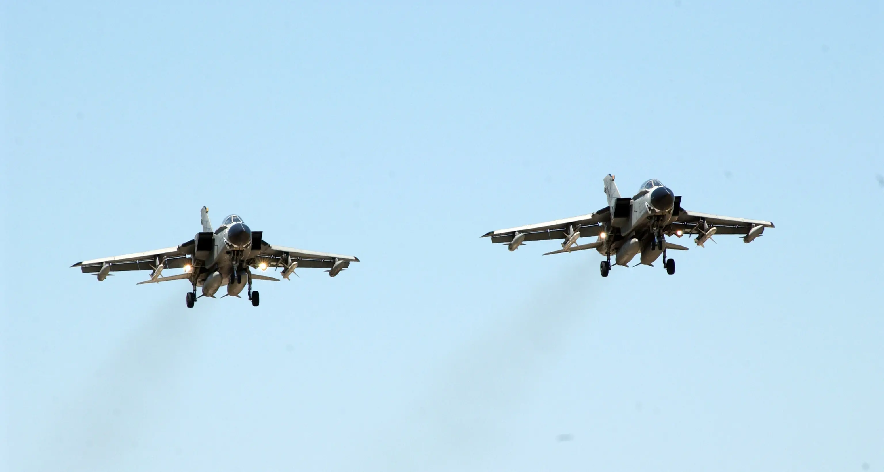 Caccia Tornado in volo nei cieli della Vallagarina