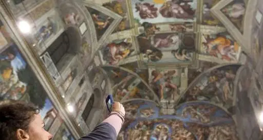 Cappella Sistina, spettacolo al Led