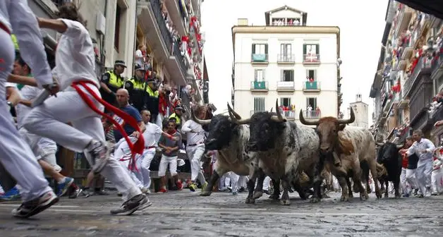 Spagna, le incornate alla Festa di San Firmino