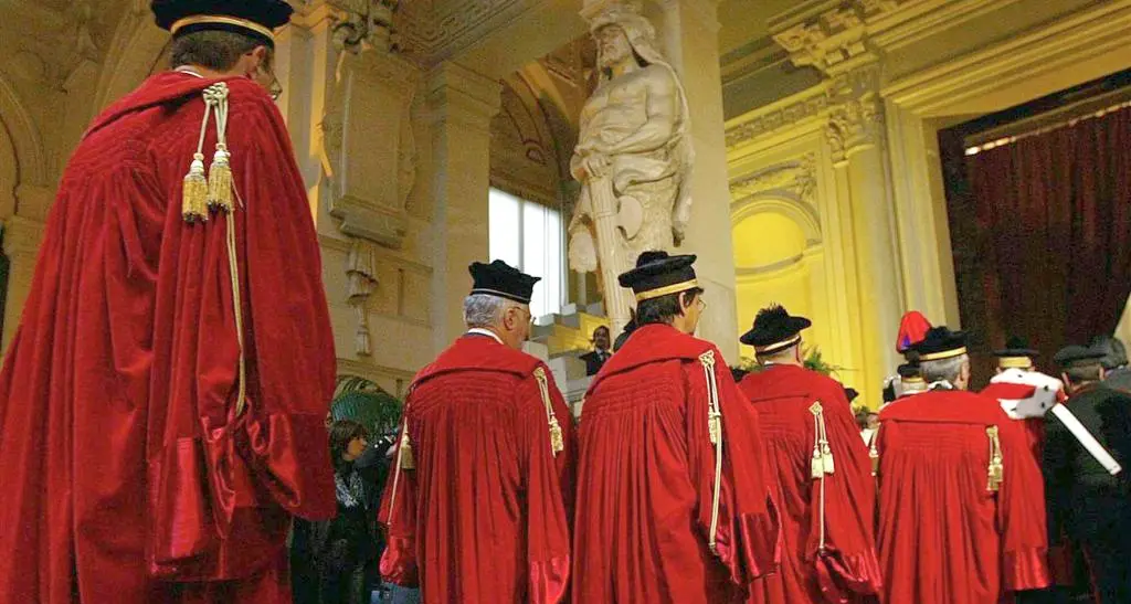 Per chi stupra una donna c'è anche l'attenuante