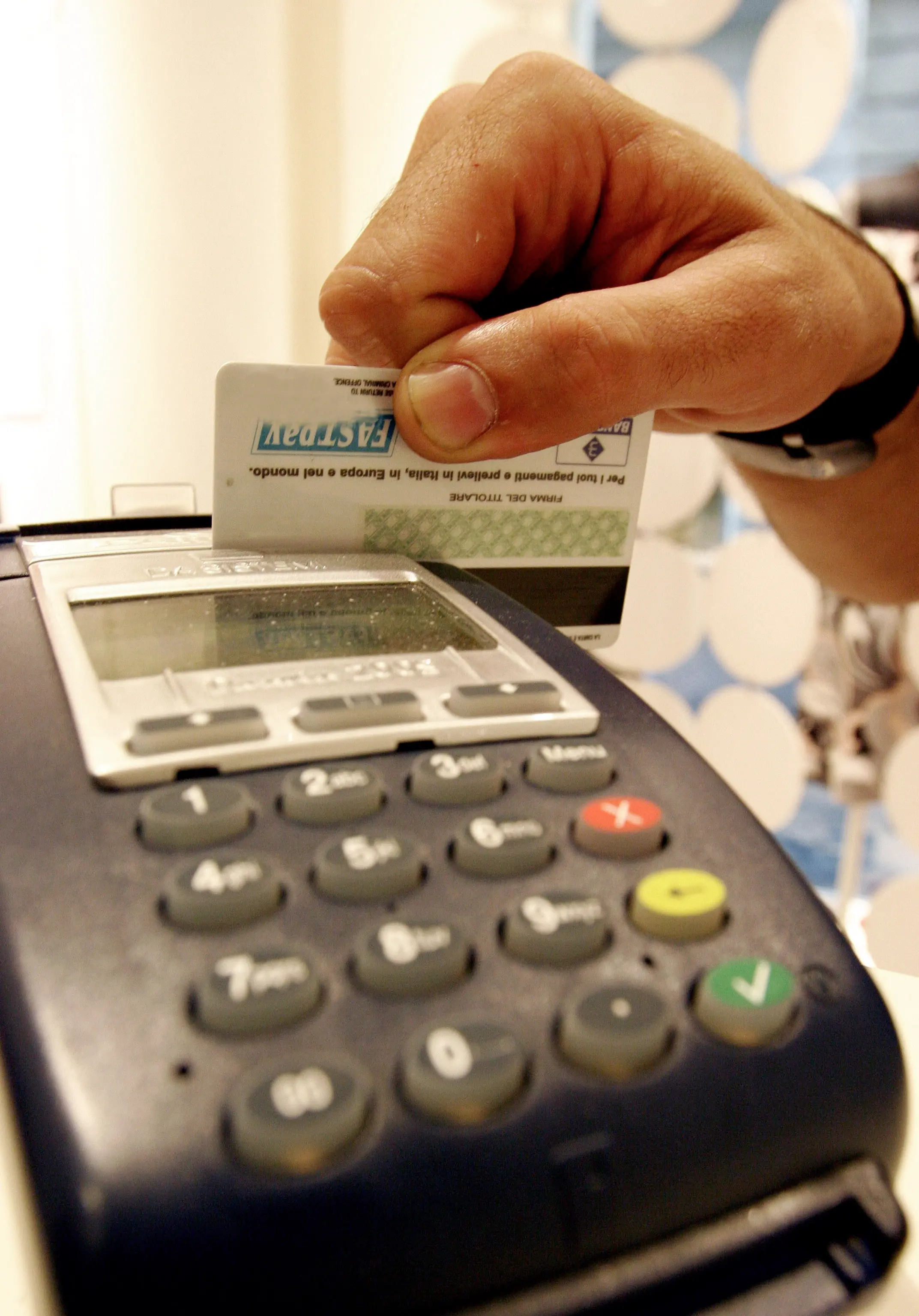 Truffa ai danni di un anziano: novantasettenne derubato di 750 euro